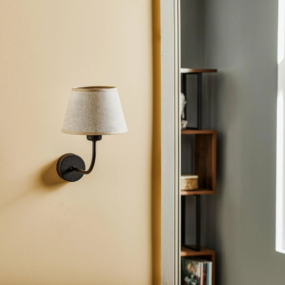 applique_chicago_avec_abatjour_en_lin_0.webp Hot TK Lighting Applique Chicago avec abat-jour en lin