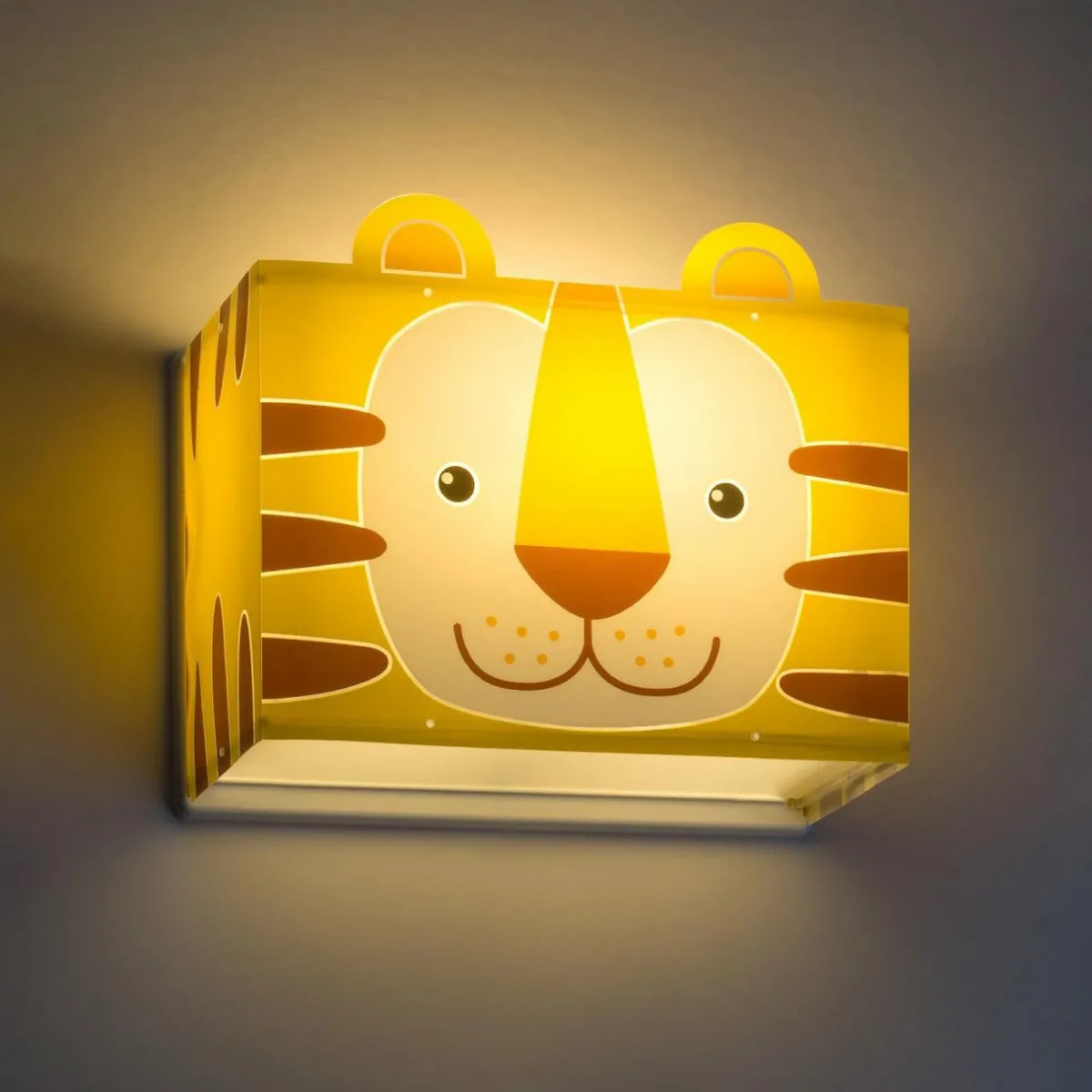 applique_enfants_little_tiger_avec_prise_1.webp Shop Dalber Applique enfants Little Tiger avec prise