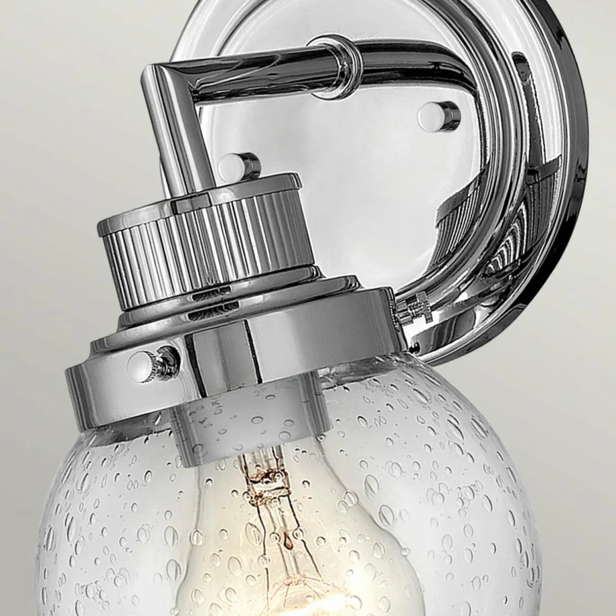applique_salle_de_bain_poppy__lampe_chrome_1.webp New Quintiesse Applique salle de bain Poppy, 1 lampe, chromée