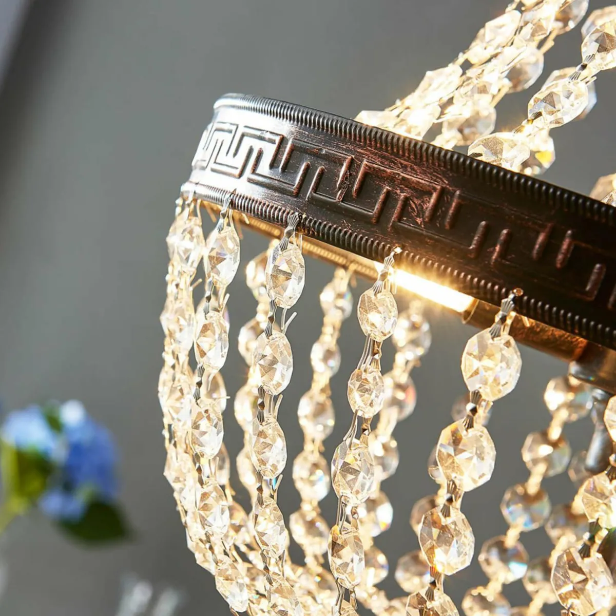 belle_suspension_jorbe_avec_du_cristal_3.webp Fashion Lindby Belle suspension Jorbe avec du cristal