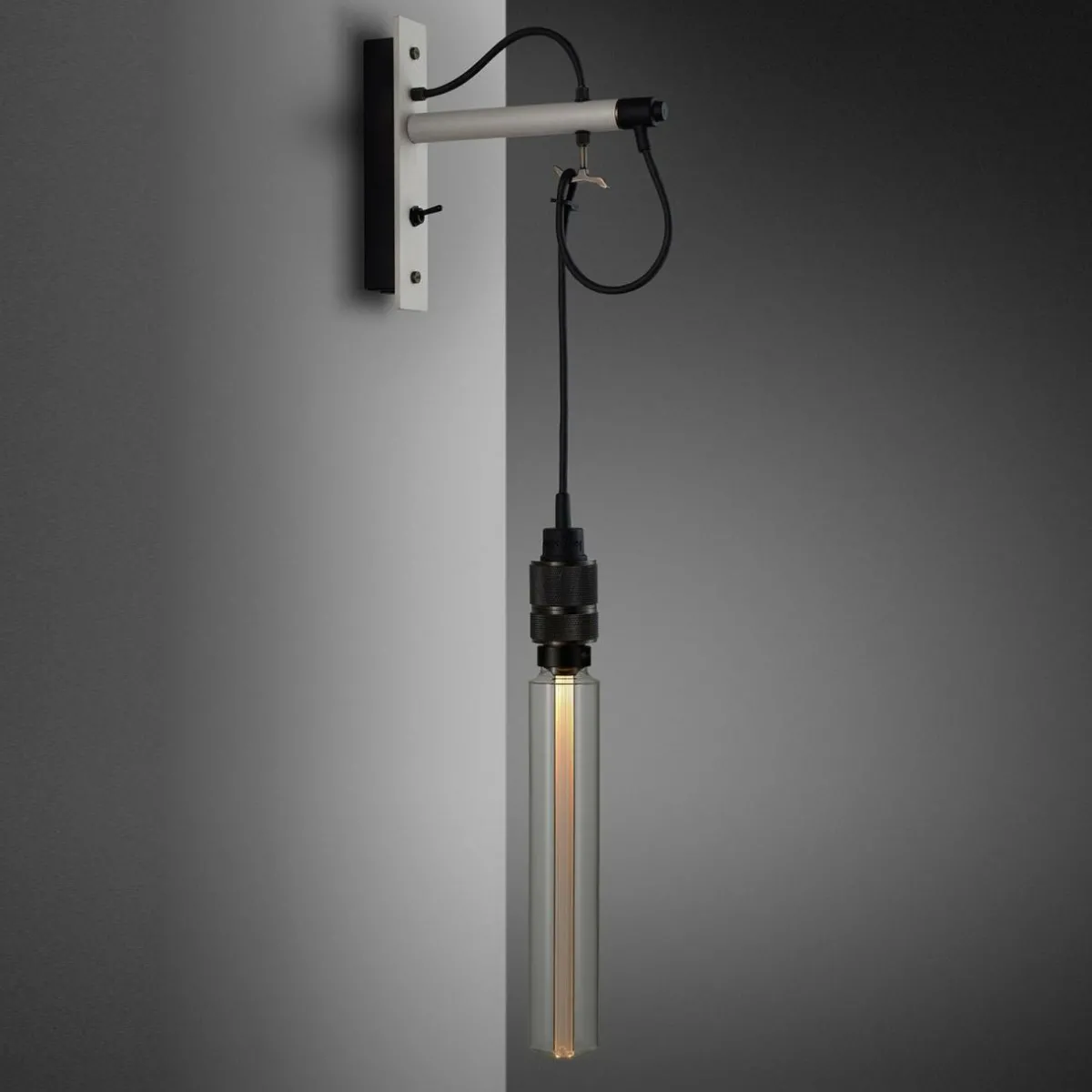 buster__punch_hooked_wall_nude_grisbronze_1.webp Cheap Buster + Punch Hooked Wall nude gris/bronze