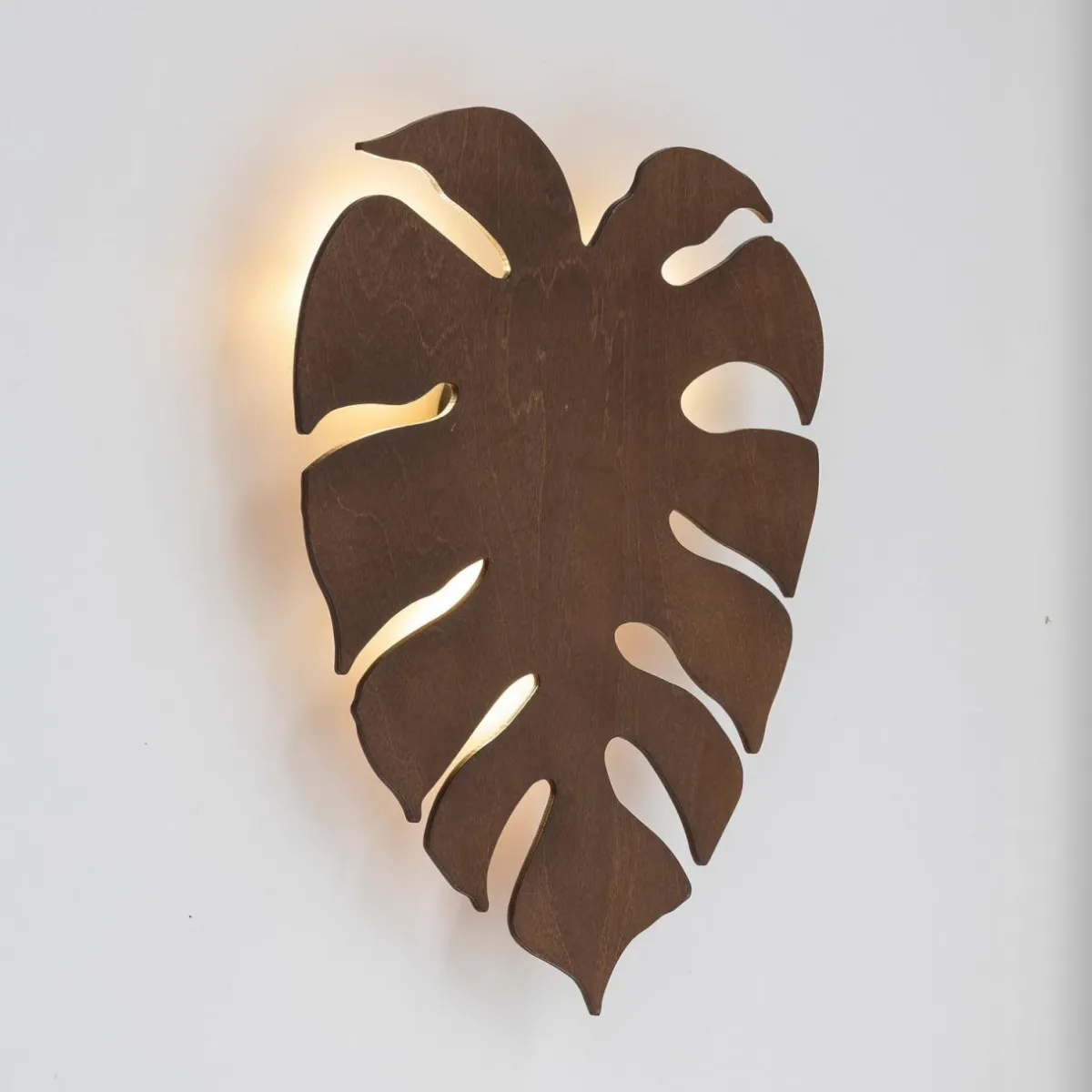Flash Sale Envostar applique murale Folah, forme de feuille, noyer, 40 x 35 cm