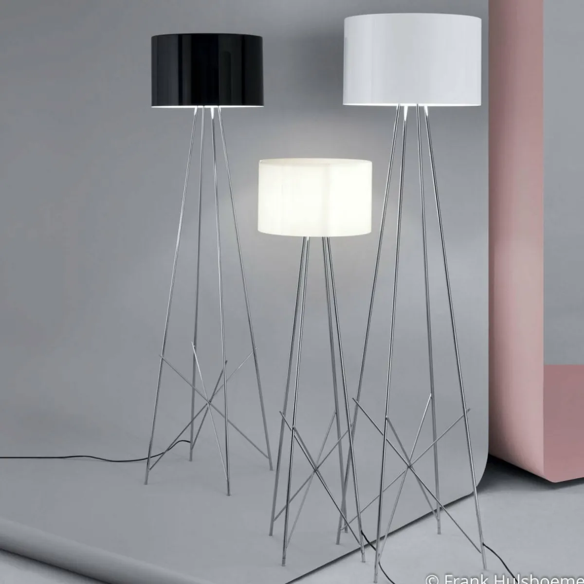 flos_ray_f__lampe_sur_pied_abatjour_en_verre_transparent_2.webp Best FLOS RAY F2 - lampe sur pied abat-jour en verre transparent