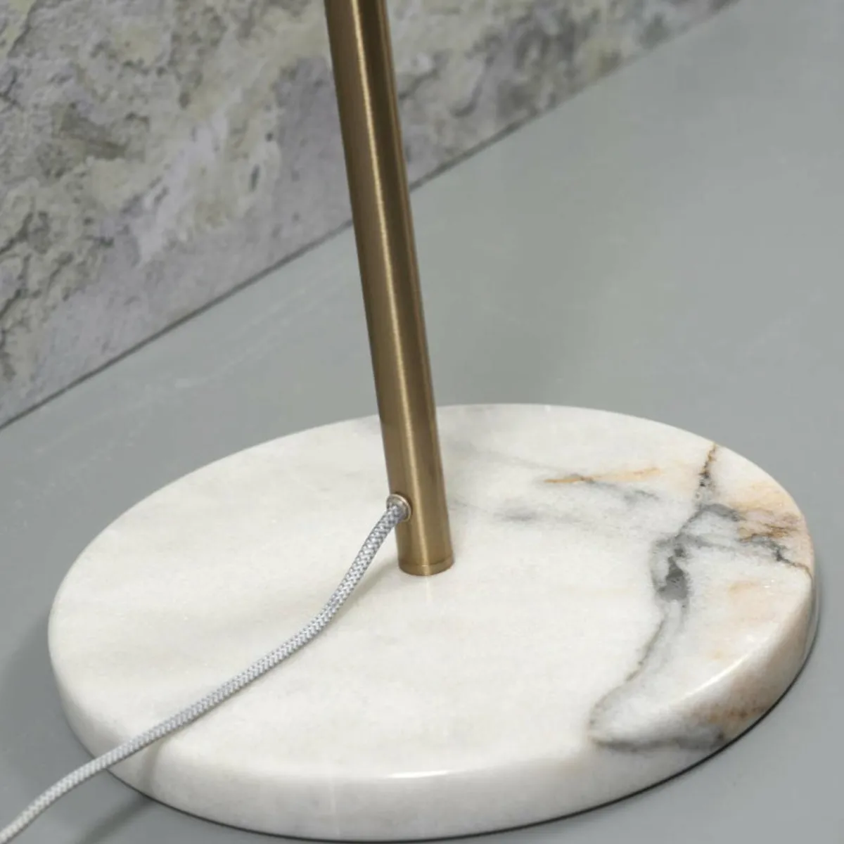 its_about_romi_toulouse_lampadaire_pied_en_marbre_dor_2.webp Clearance It's about RoMi Toulouse Lampadaire pied en marbre doré