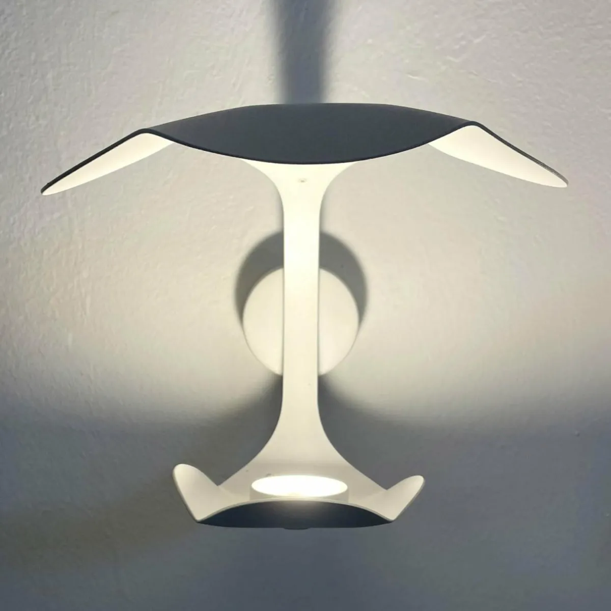 knikerboker_le_gigine_applique_led_blanche_0.webp Best Sale Knikerboker Le Gigine applique LED, blanche