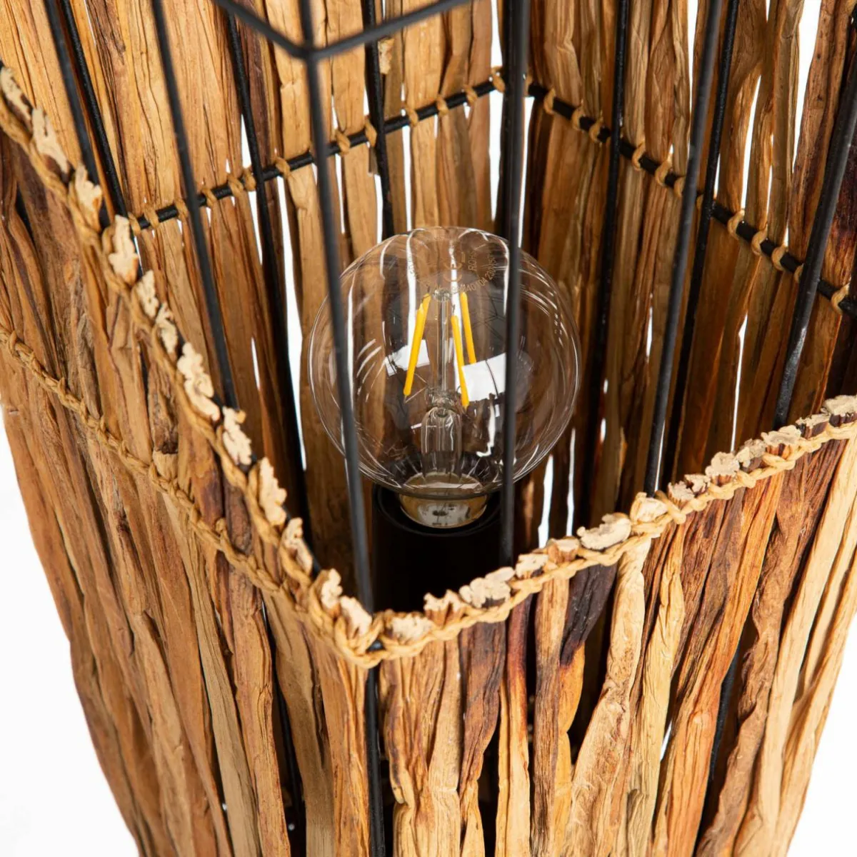 lampadaire_rinca_abatjour_fil_et_paille_1.webp Flash Sale NOWA GmbH Lampadaire Rinca, abat-jour fil et paille
