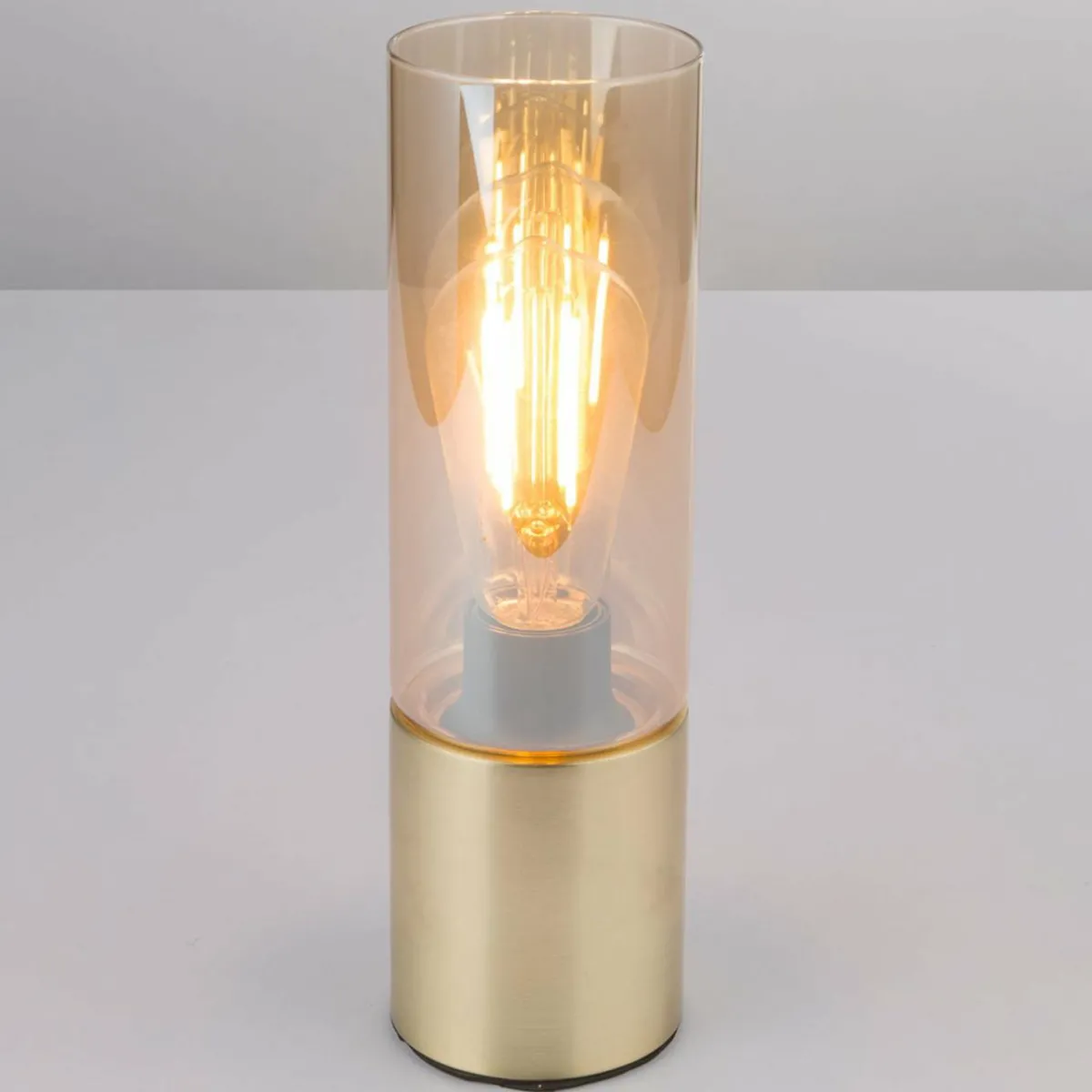 lampe__poser_dcorative_annika_en_laiton_0.webp New Globo Lampe à poser décorative Annika en laiton