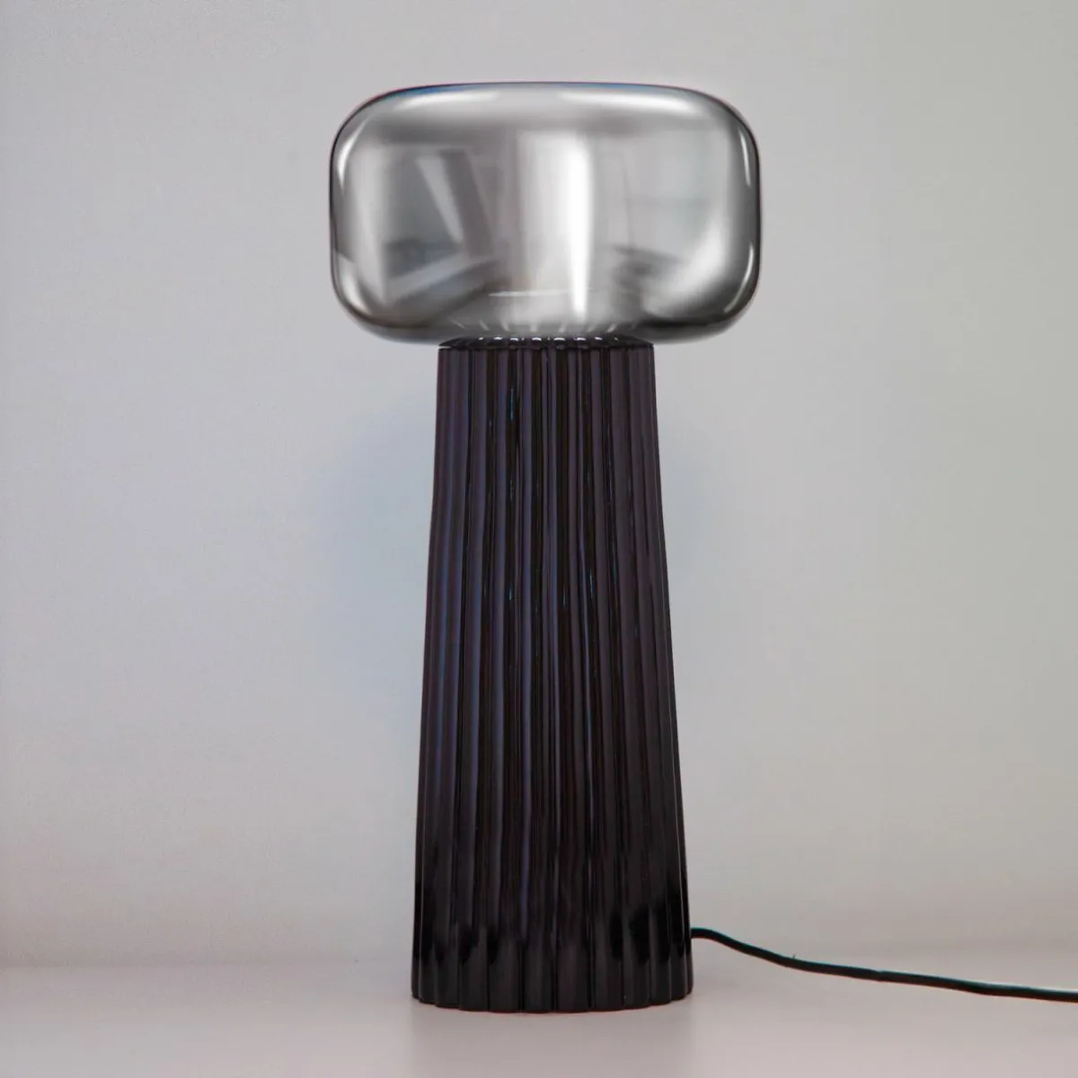 lampe__poser_faro_verre_plastique_douille_e_blanc_1.webp Best Sale Mantra Iluminación Lampe à poser Faro, verre, plastique, douille E27, blanc