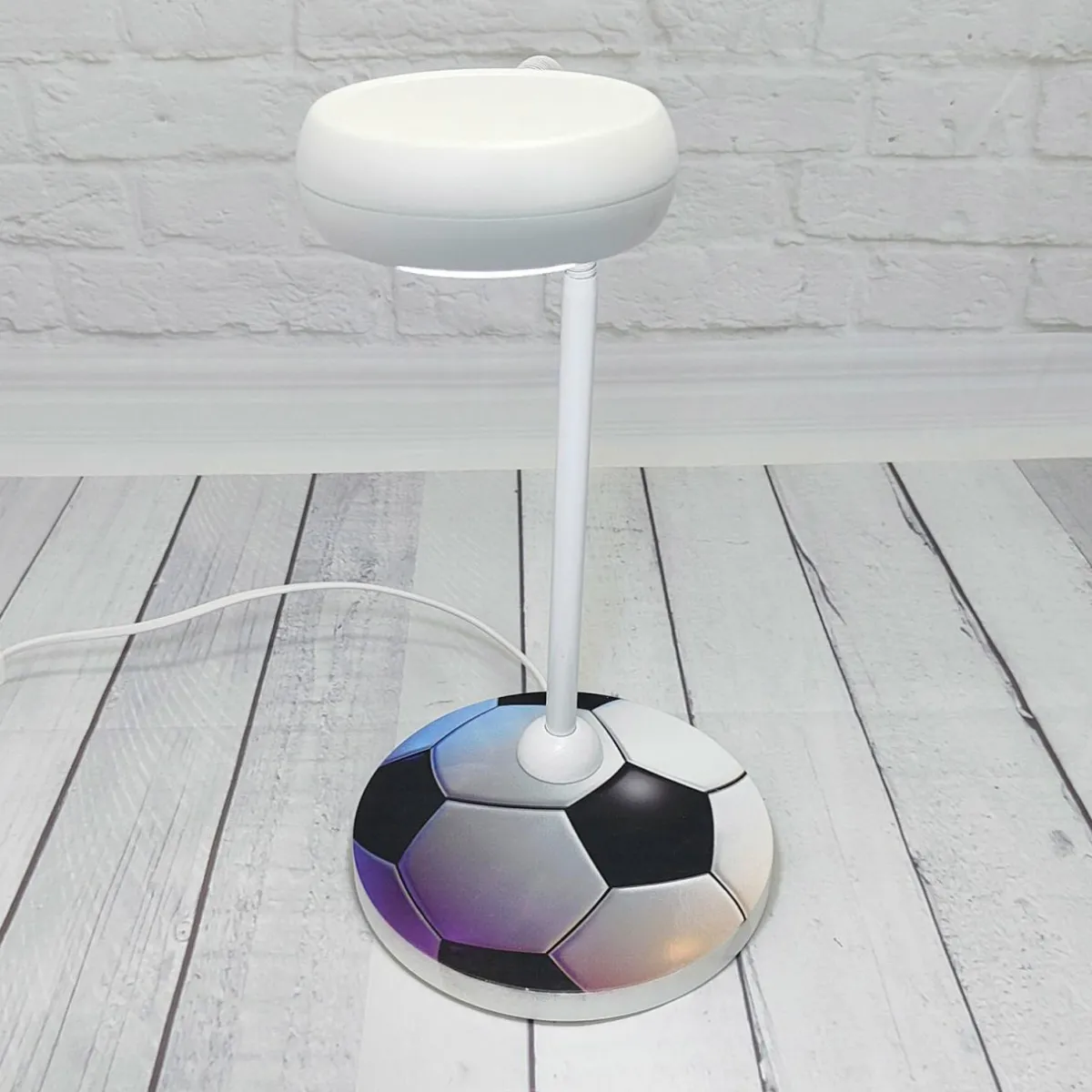 lampe__poser_football__bras_flexible_1.webp Flash Sale Niermann Standby Lampe à poser Football à bras flexible