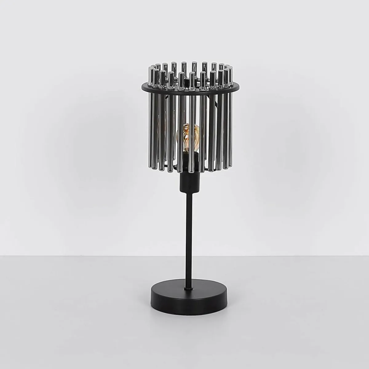 lampe__poser_gorley_hauteur__cm_gris_fum_verremtal_1.webp Discount Globo Lampe à poser Gorley, hauteur 37,5 cm, gris fumé, verre/métal