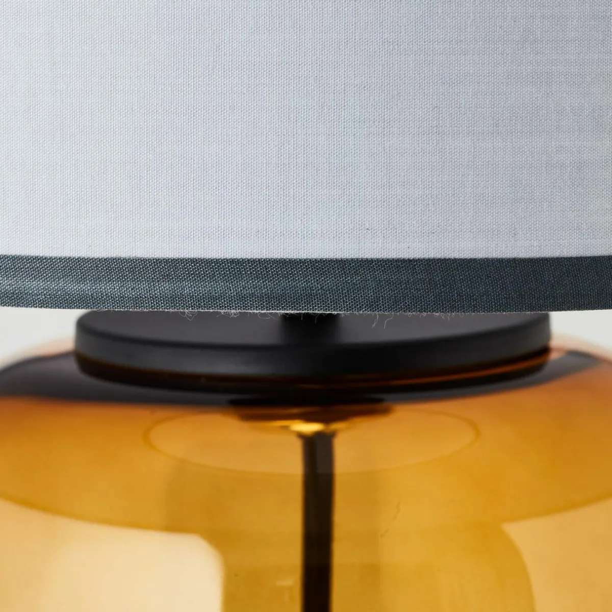 lampe__poser_hydra_hauteur__cm_grisjaune_1.webp Shop Brilliant Lampe à poser Hydra hauteur 56,5 cm gris/jaune