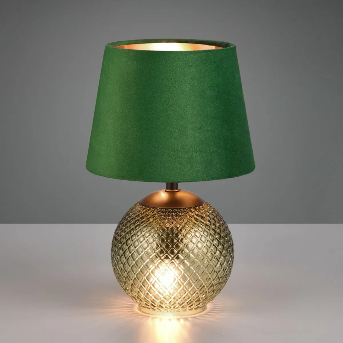 lampe__poser_jonna_verrevelours_verte_1.webp Online Reality Leuchten Lampe à poser Jonna verre/velours, verte