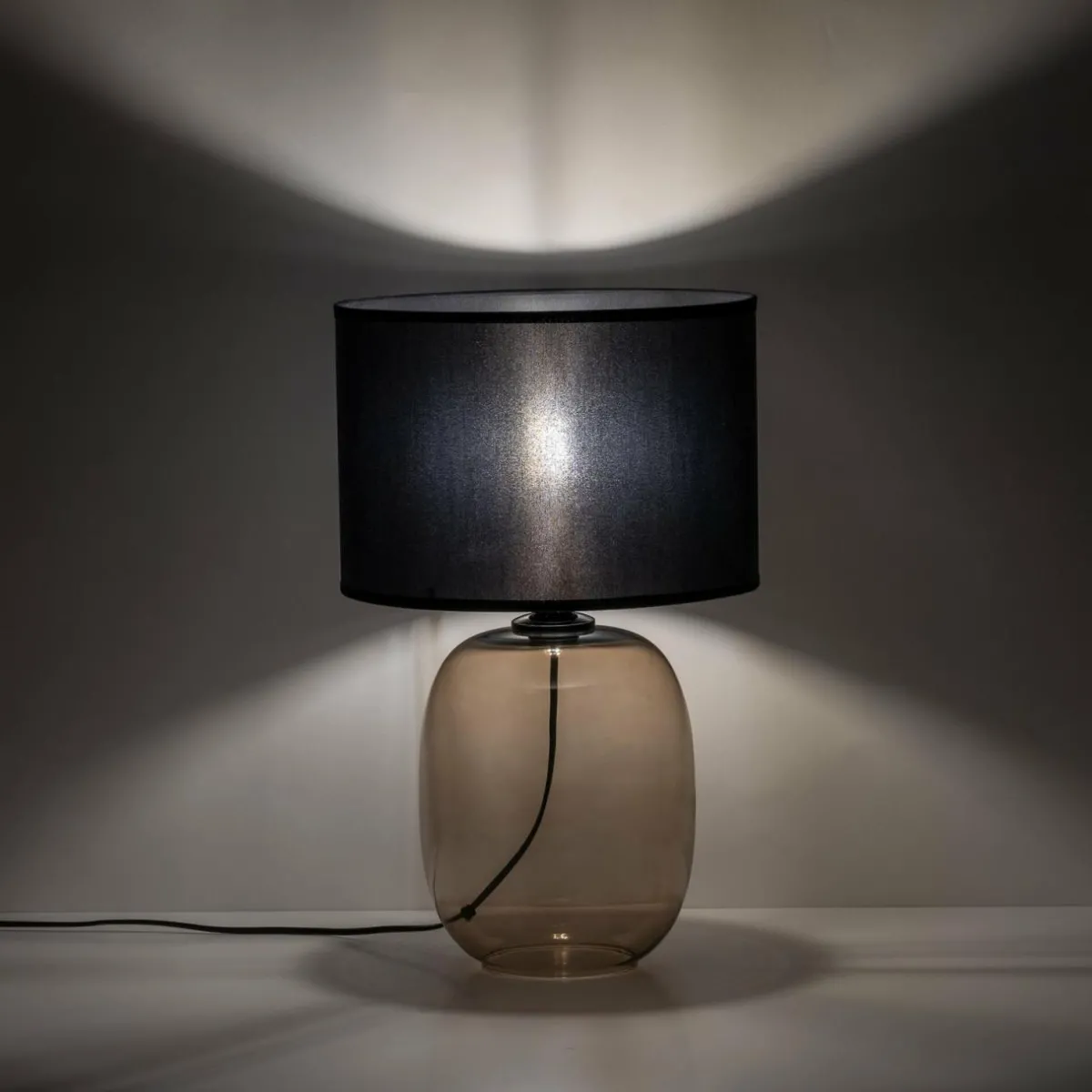 lampe__poser_melody_hauteur__cm_verre_brun_textile_noir_3.webp New TK Lighting Lampe à poser Melody, hauteur 48 cm, verre brun, textile noir
