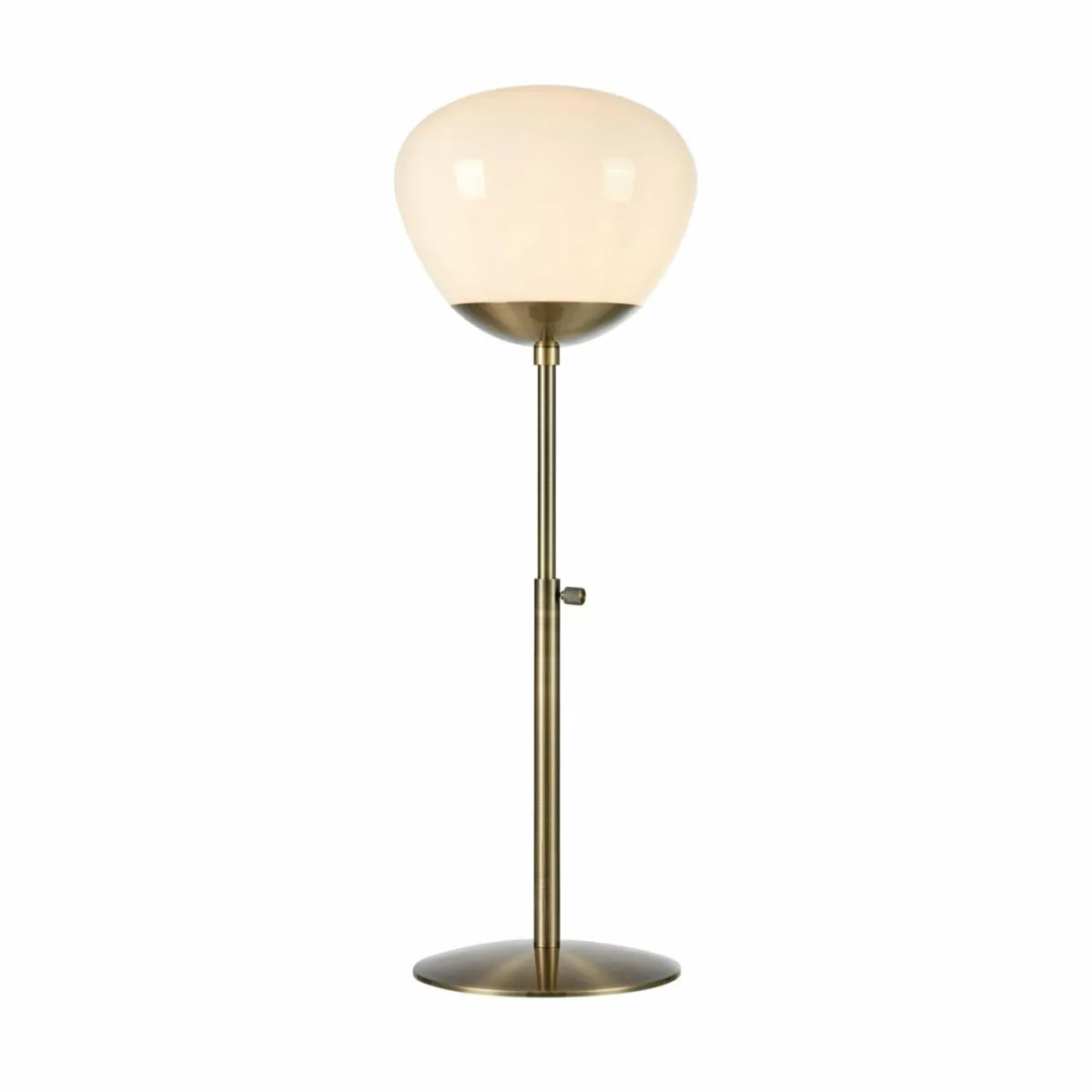 lampe__poser_rise_hauteur__cm_laiton_antique_fer_verre_0.webp Outlet Markslöjd Lampe à poser Rise, hauteur 75 cm, laiton antique, fer, verre