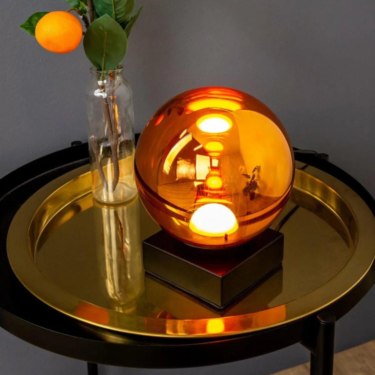 lampe_de_table_led_altar_ambre_hauteur__cm_verre_k_0.webp Hot Eco-Light Lampe de table LED Altaïr ambre hauteur 18 cm verre 3.000K