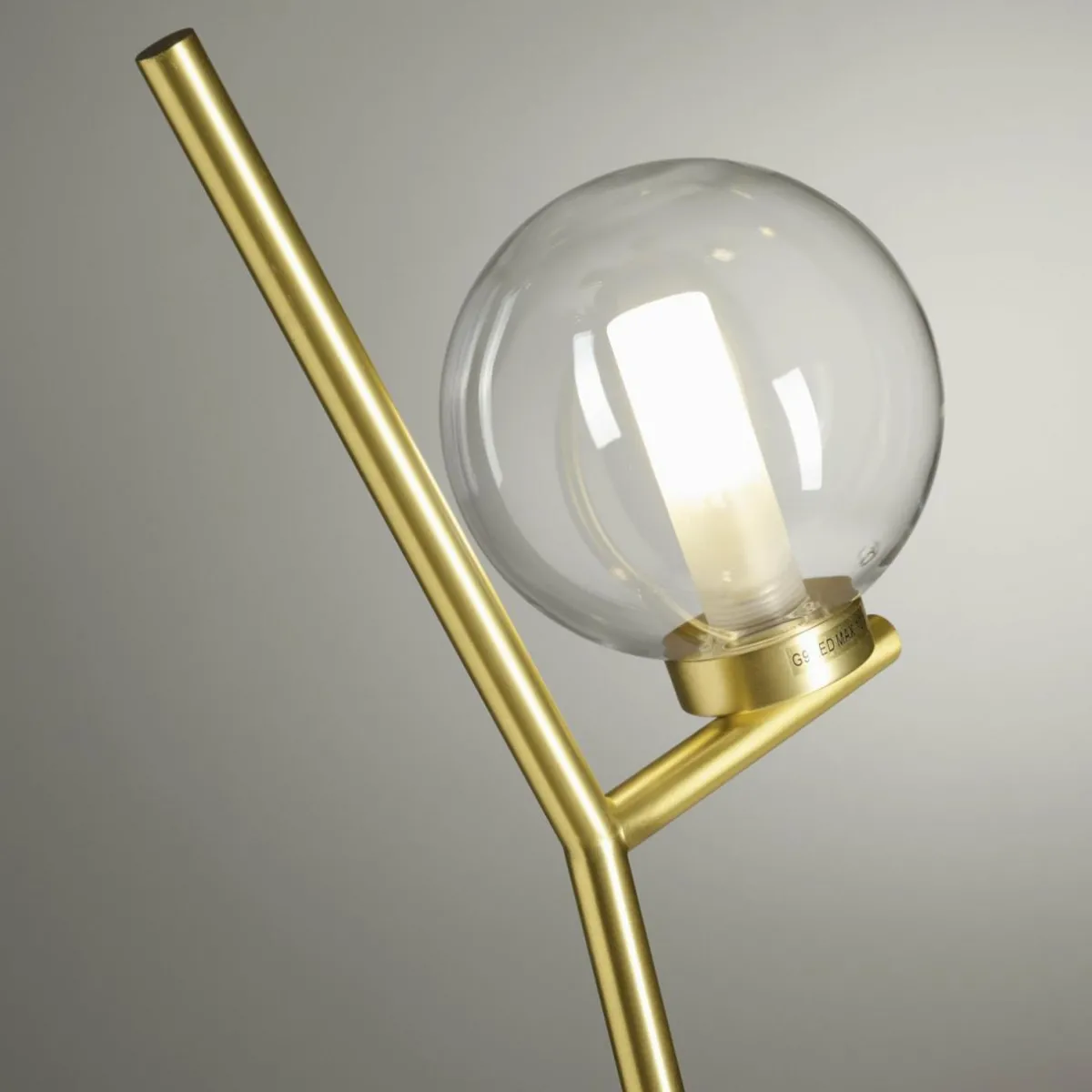 lampe_sur_pied_camely_or_brossclair__lampes_verre_2.webp Store miloox by Sforzin Lampe sur pied Camely, or brossé/clair, 3 lampes, verre