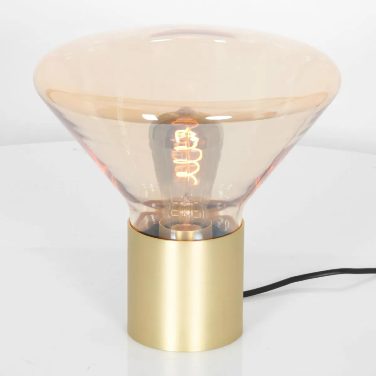 lampe_table_ambiance_abatjour_verre_laitonambre_1.webp Store Steinhauer Lampe table Ambiance abat-jour verre laiton/ambre