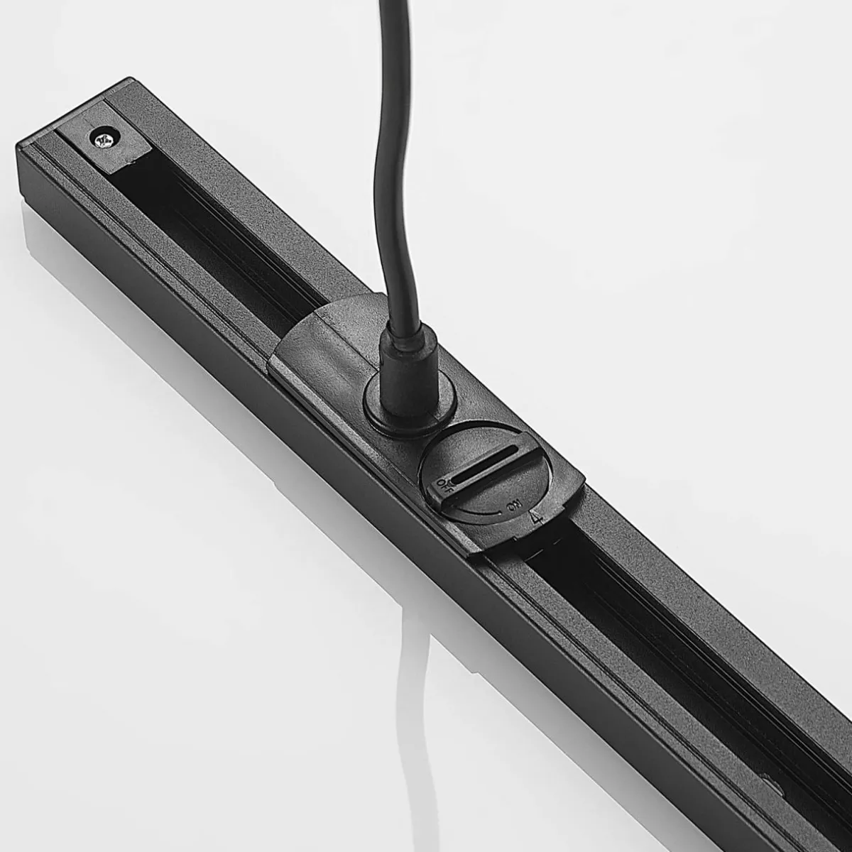 lindby_alimentation_lectrique_linaro_noir_systme_monophas_3.webp New Lindby alimentation électrique Linaro, noir, système monophasé