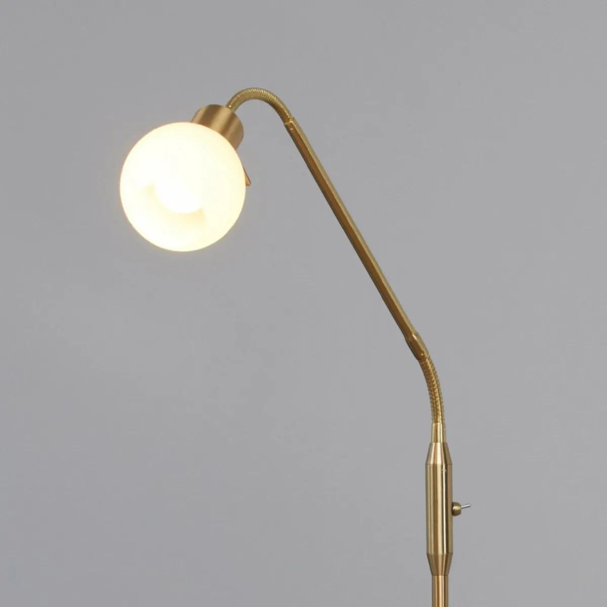lindby_lampadaire_elaina_laiton_cm_flexible_e_3.webp Hot Lindby lampadaire Elaina, laiton, 162cm, flexible, E14