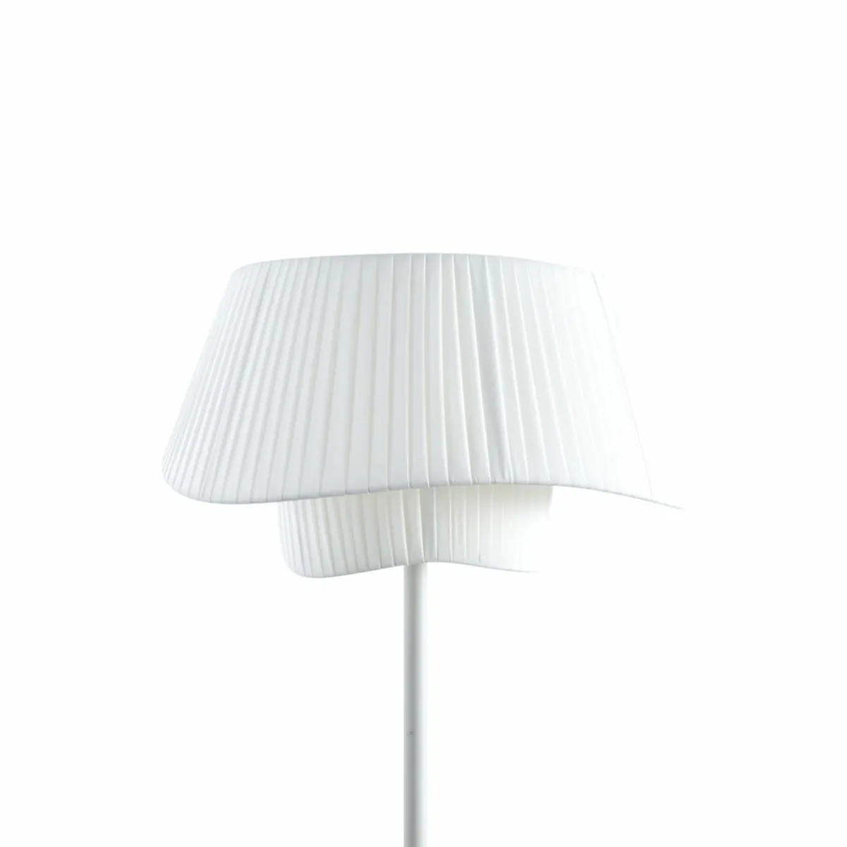 lindby_lampe_sur_pied_eryndor_blanc_textile___cm_e_2.webp Clearance Lindby lampe sur pied Eryndor, blanc, textile, Ø 47 cm, E27