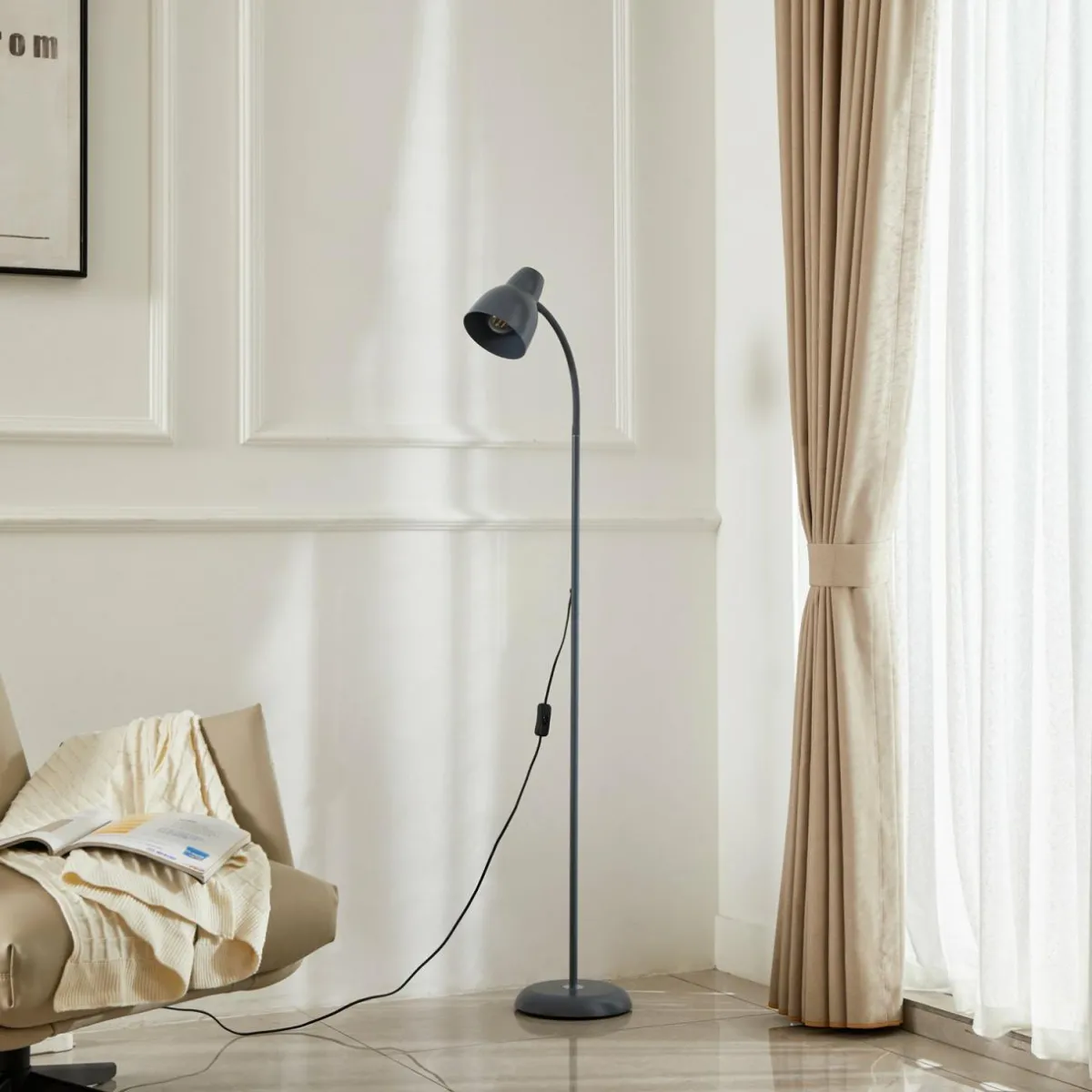 lindby_lampe_sur_pied_tebbi_grisbleu_mtal_hauteur__cm_0.webp Flash Sale Lindby lampe sur pied Tebbi, gris-bleu, métal, hauteur 150 cm