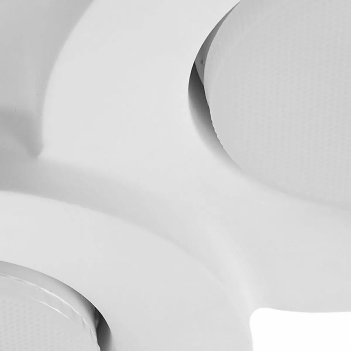 lindby_plafonnier_levia__lampes_xcm_blanc_pltre_4.webp Best Lindby plafonnier Levia, 3 lampes, 26x24,5cm, blanc, plâtre