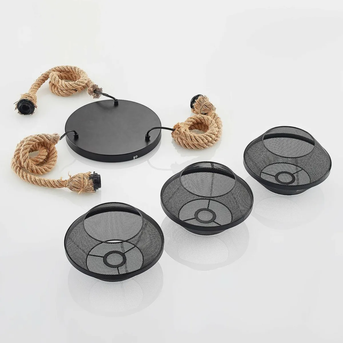 lindby_rabia_suspension___lampes_en_faisceau_5.webp Store Lindby Rabia suspension à 3 lampes, en faisceau
