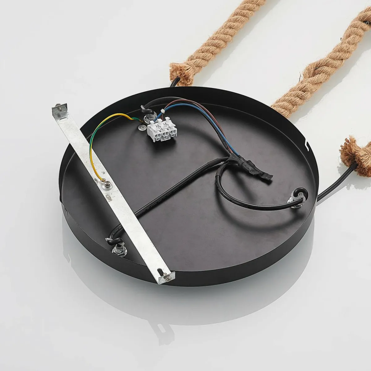 lindby_rabia_suspension___lampes_en_faisceau_6.webp Store Lindby Rabia suspension à 3 lampes, en faisceau