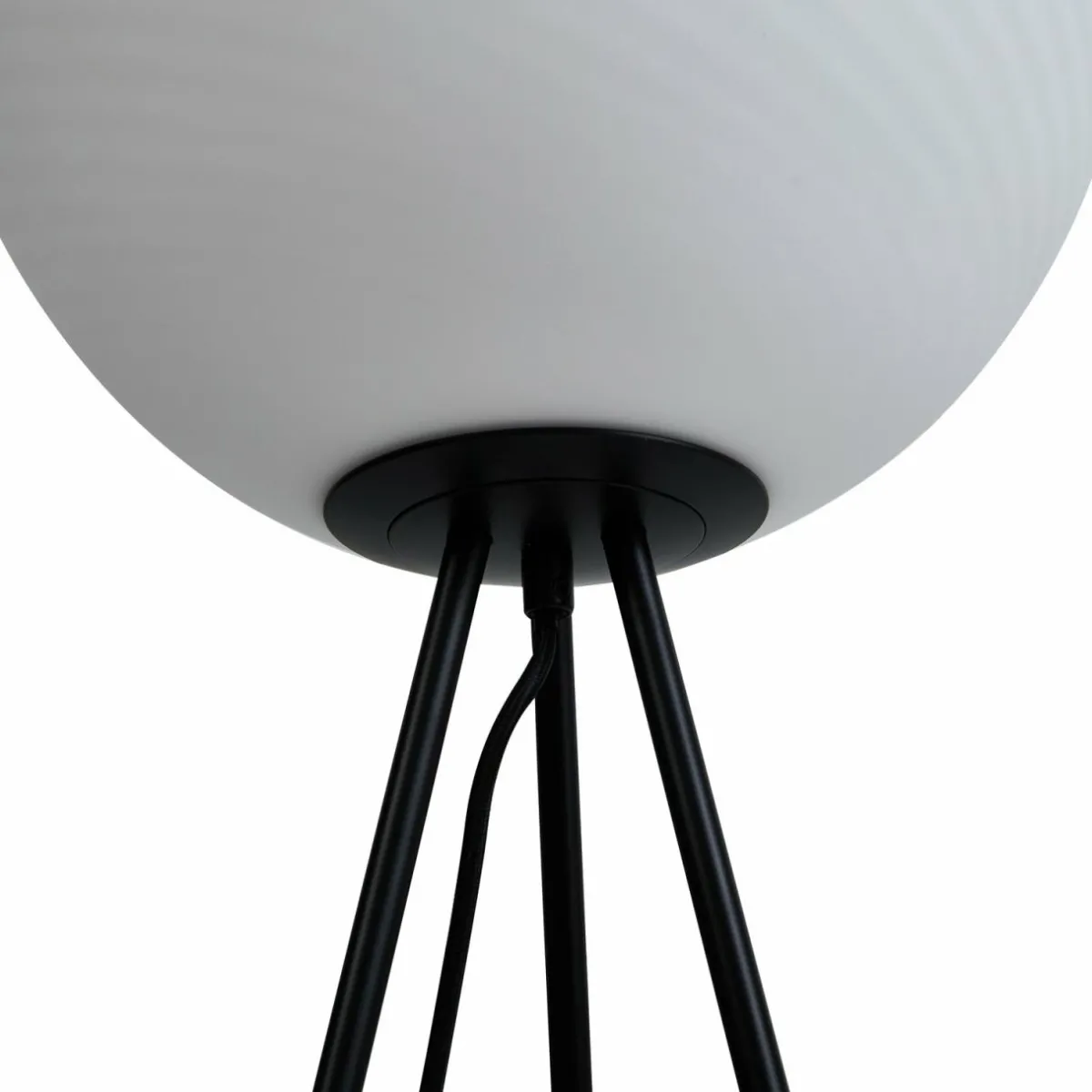 lucande_lampe_sur_pied_kestralia_blanc_verre___cm_e_5.webp New Lucande lampe sur pied Kestralia, blanc, verre, Ø 35 cm, E27