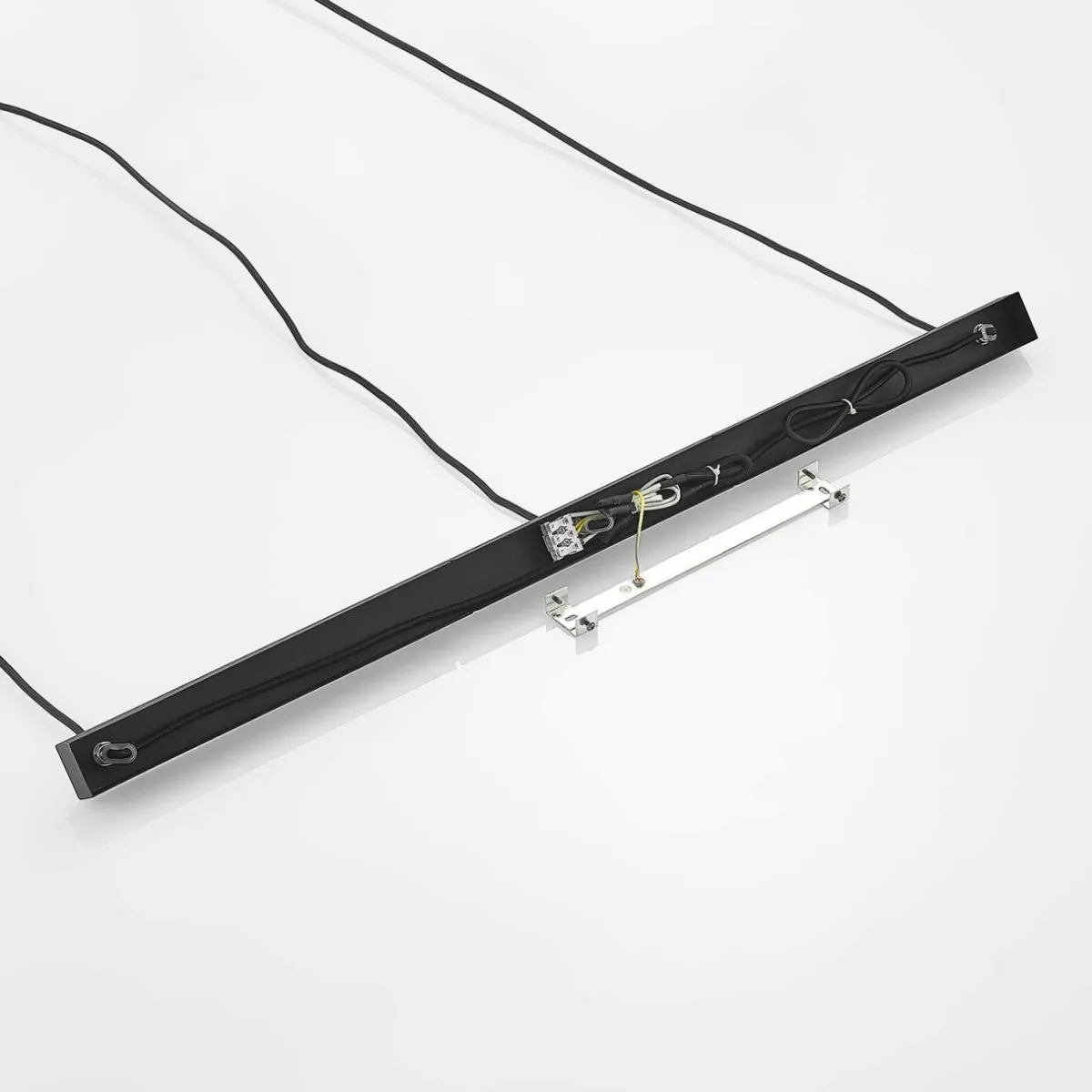 lucande_wilja_suspension___lampes_gris_fum_6.webp Outlet Lucande Wilja suspension à 3 lampes, gris fumé