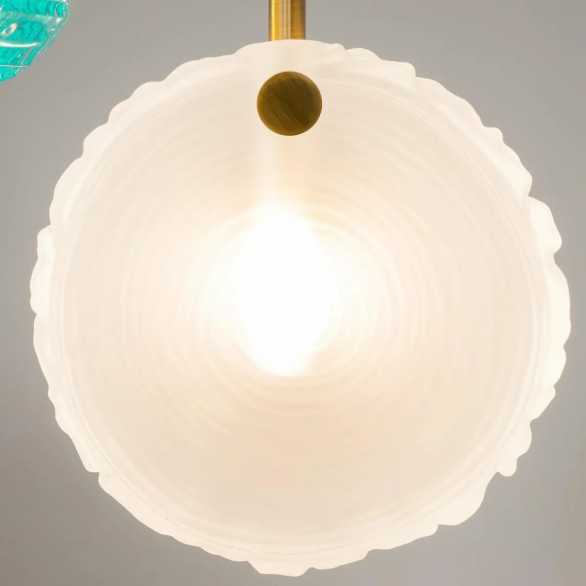 Hot Maytoni suspension Frozen, à 7 lampes, multicolore / laiton, verre