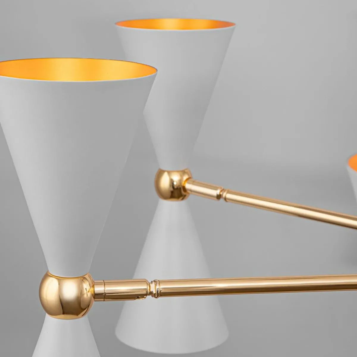 maytoni_vesper_suspension_lampes_blanchedore_0.webp Fashion Maytoni Vesper suspension 14 lampes blanche/dorée