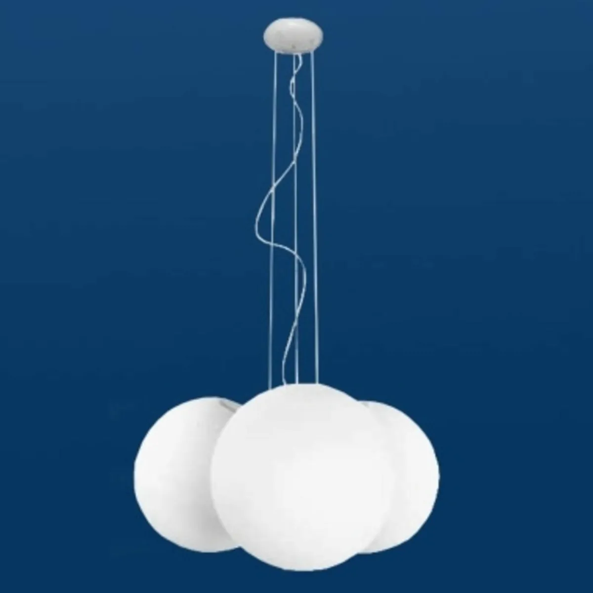 merveilleuse_suspension_oh___lampes_1.webp Best Linea Light Merveilleuse suspension Oh à 3 lampes