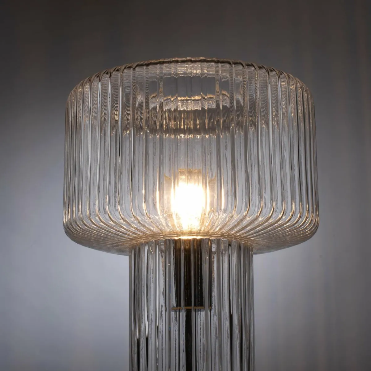 paul_neuhaus_lampe__poser_fungus_transparent_verre__cm_5.webp Fashion Paul Neuhaus lampe à poser Fungus, transparent, verre, 34 cm