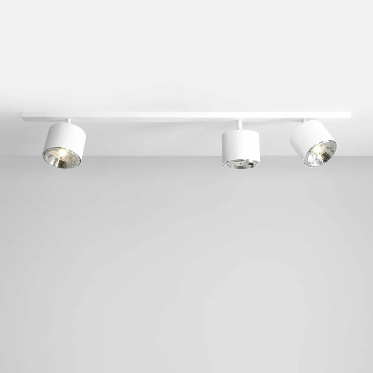 plafonnier_spot_bot_noir__trois_lampes_0.webp Hot ALDEX Plafonnier spot Bot noir, à trois lampes