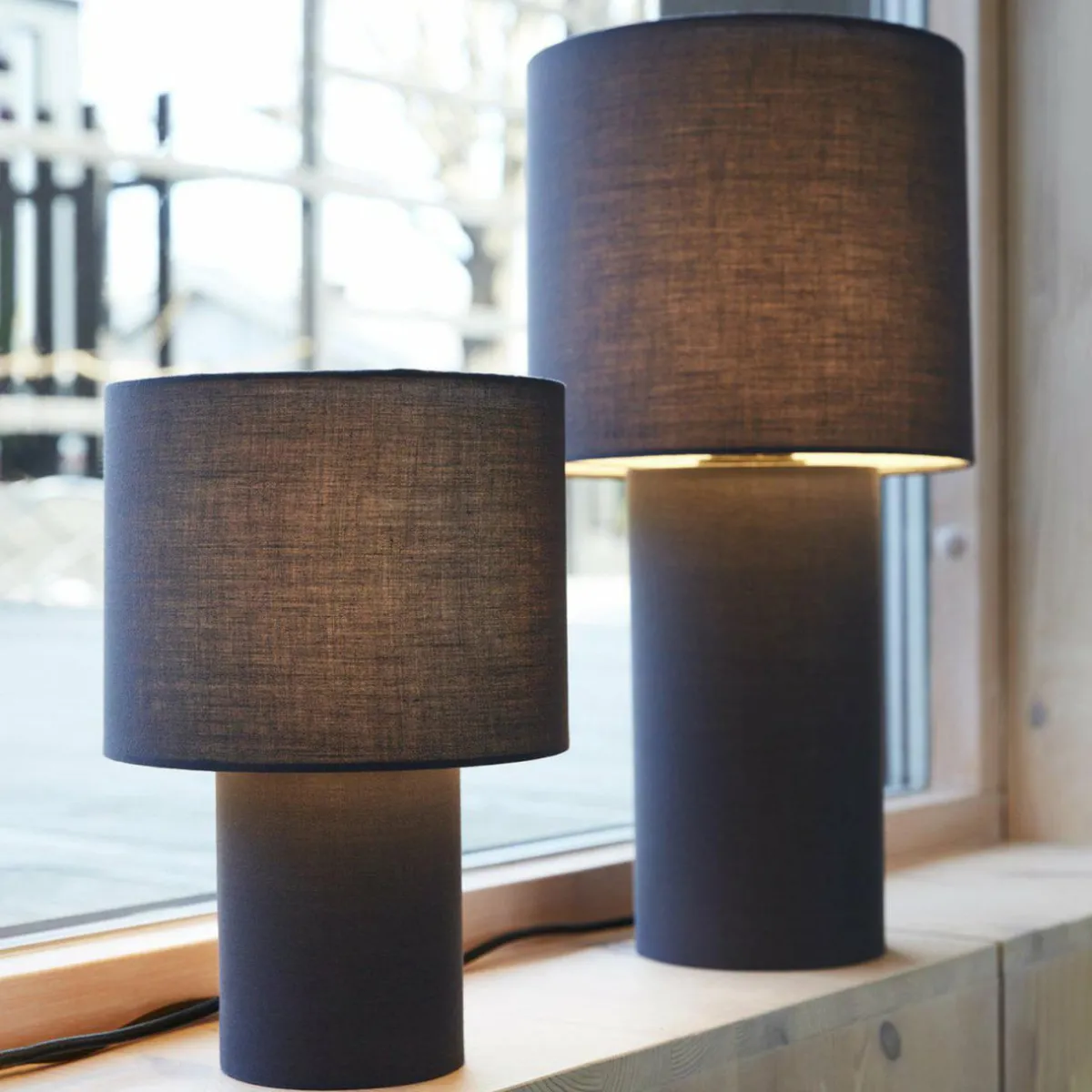 pr_home_lampe__poser_leah_bleu_hauteur__cm_textile_0-1.webp New PR Home Lampe à poser Leah, bleu, hauteur 46 cm, textile