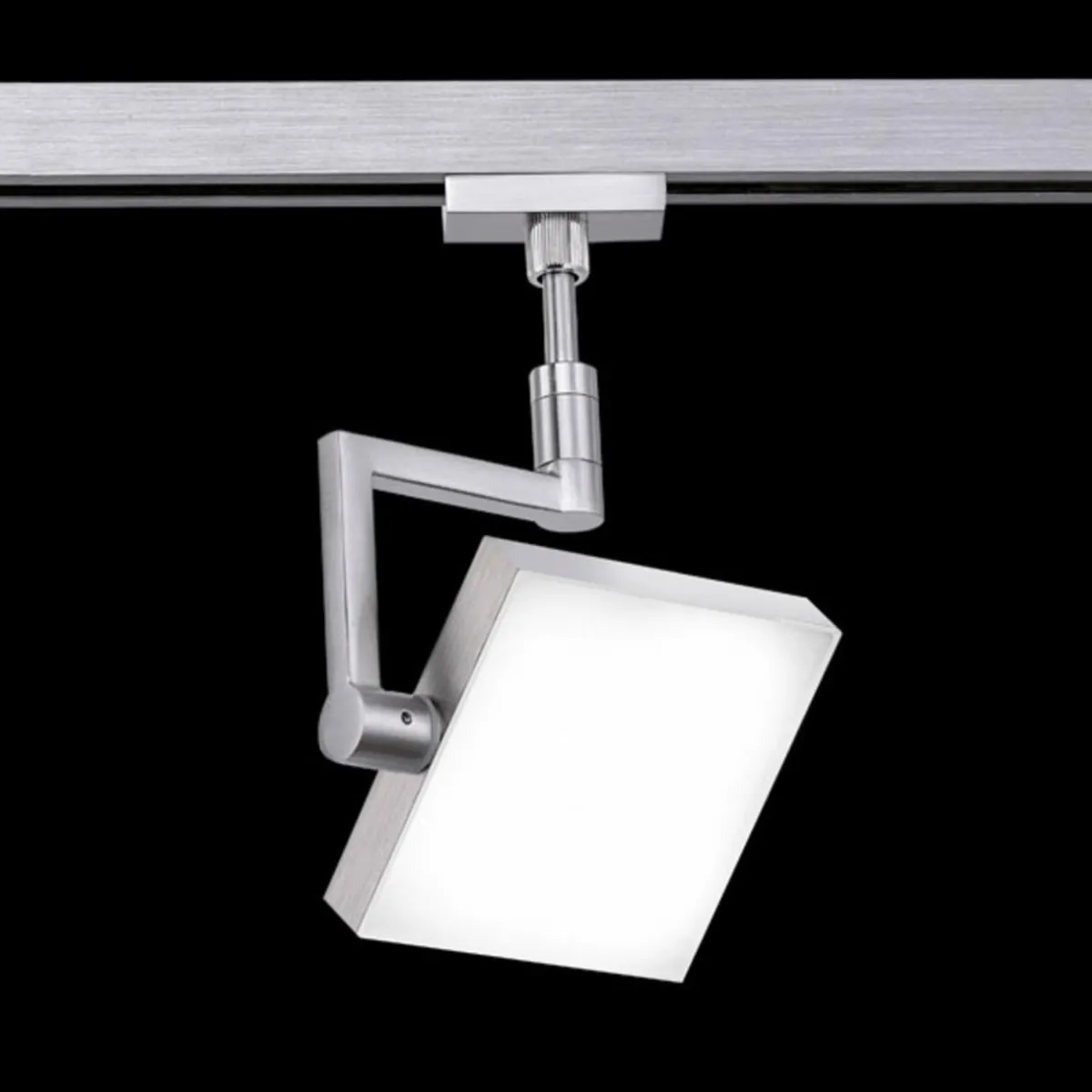 spot_led__pour_hvtrack__intensit_variable_sur__niveaux_1.webp Clearance FISCHER & HONSEL Spot LED 70013 pour HV-Track 4, intensité variable sur 3 niveaux