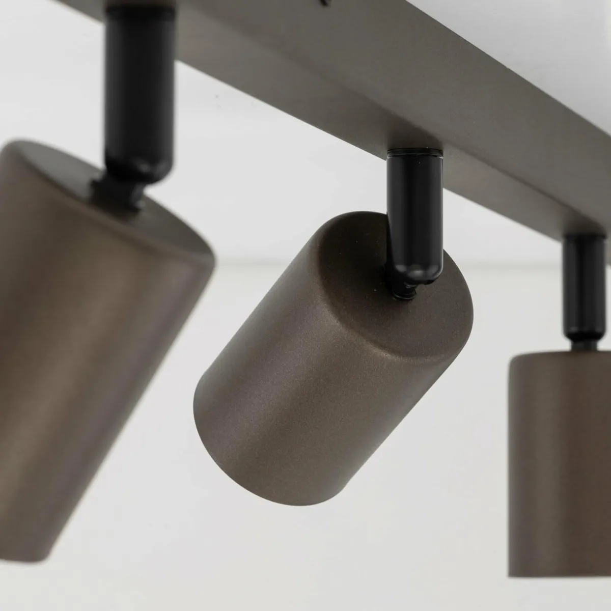 spot_pour_plafond_top_ajustable_brun___lampes_linear_2.webp Sale TK Lighting Spot pour plafond Top, ajustable, brun, à 4 lampes linear