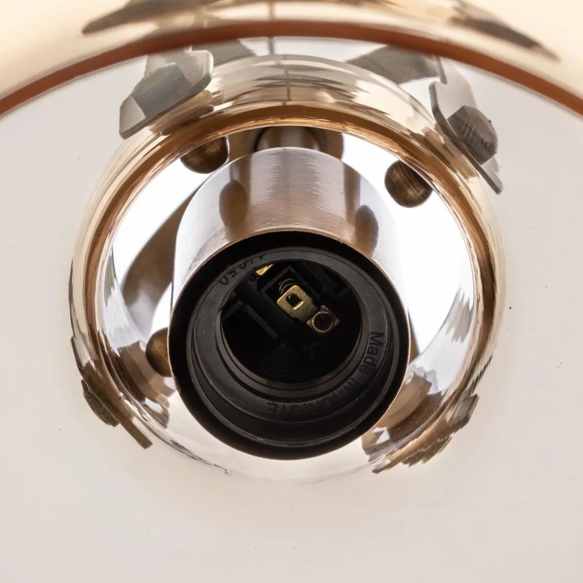 suspension_ave_avec_abatjour_verre_teint_5.webp Outlet Avonni Suspension AV-5064-1E avec abat-jour verre teinté