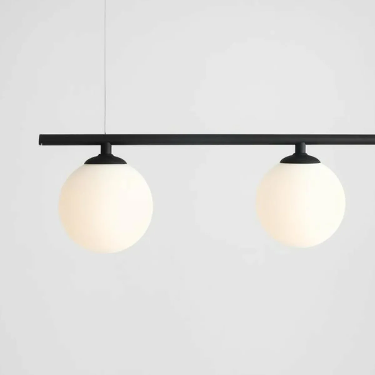 suspension_beryl___lampes_noire_1.webp Shop ALDEX Suspension Beryl à 3 lampes, noire
