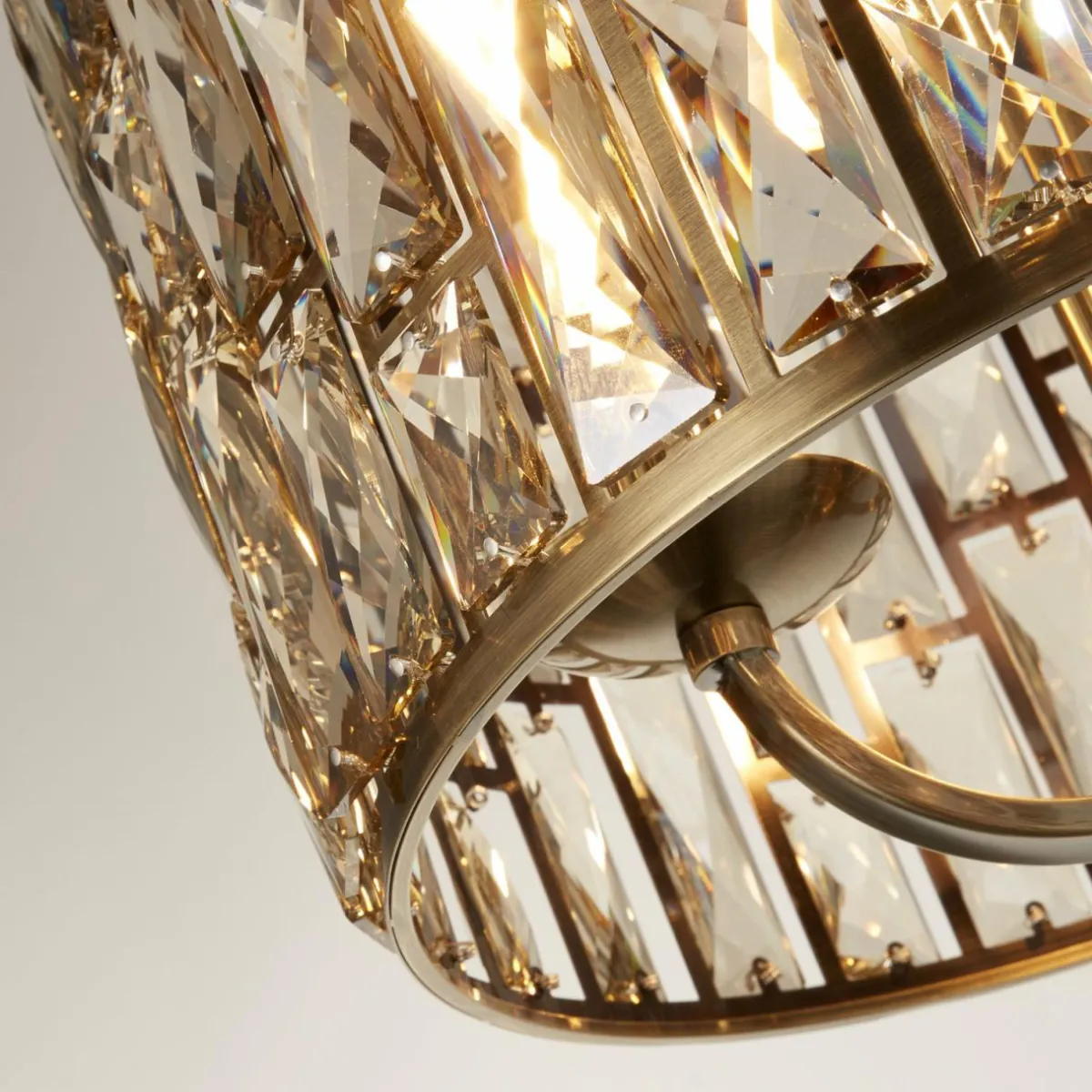 suspension_bijou___lampes_laiton_verre_cristal_1.webp Discount Searchlight Suspension Bijou à 3 lampes, laiton, verre cristal