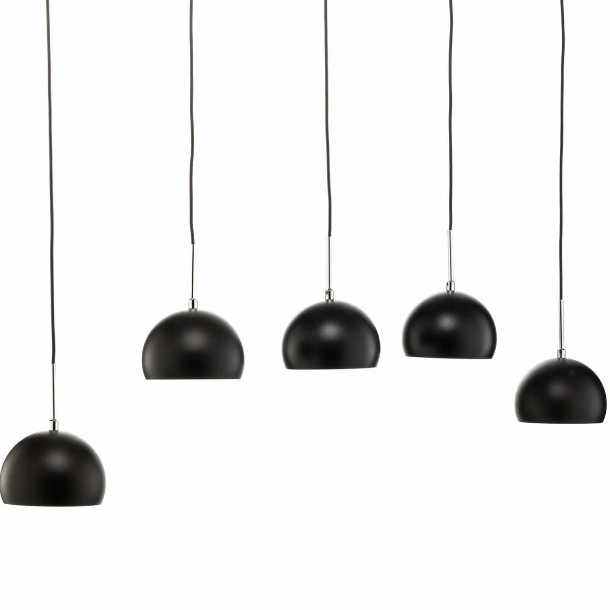 suspension_cool__cinq_lampes_longue_noire_4.webp Sale Luminex Suspension Cool, à cinq lampes longue, noire