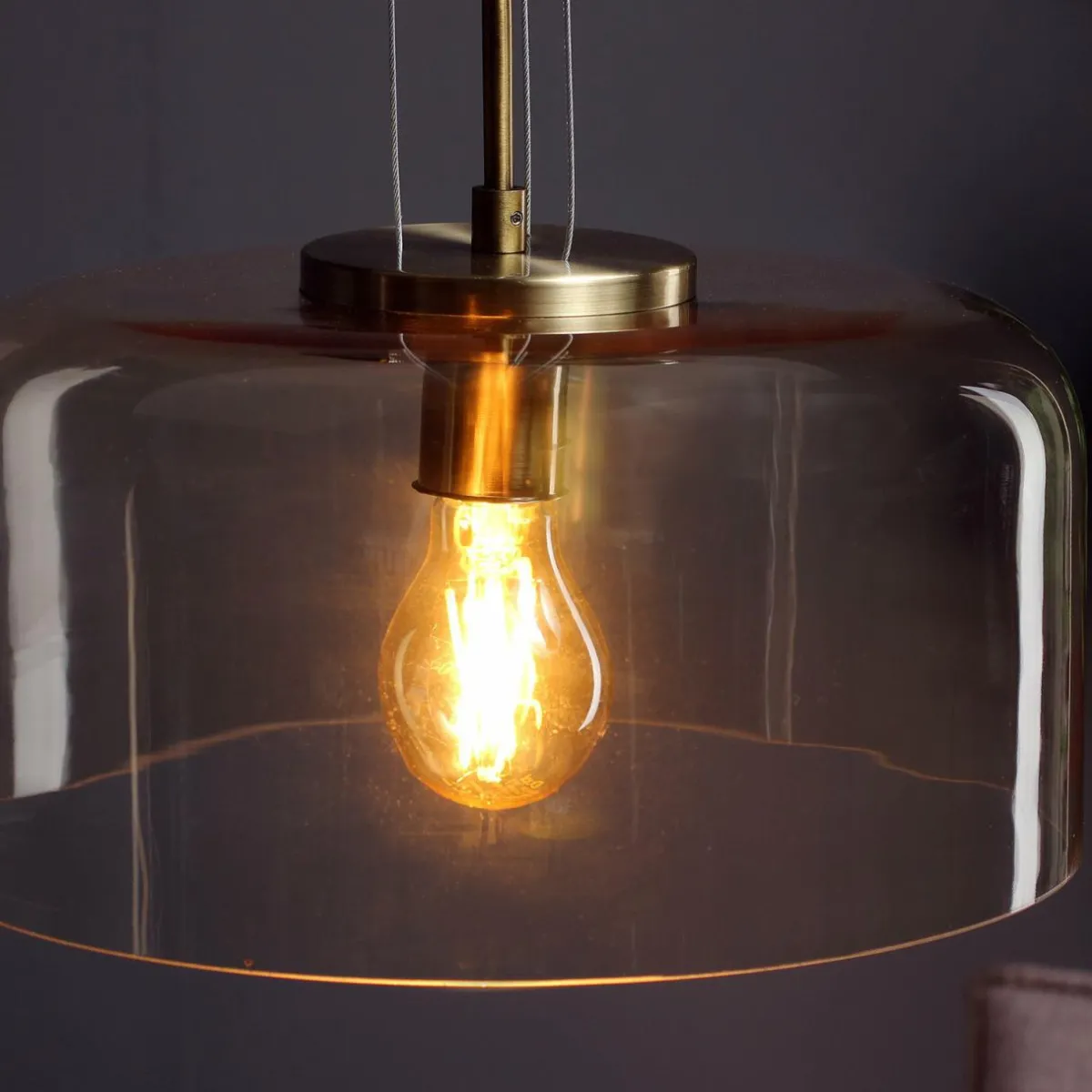 suspension_gibus_s_abatjour_en_verre_ambre_2.webp New Eco-Light Suspension Gibus S30 abat-jour en verre ambre