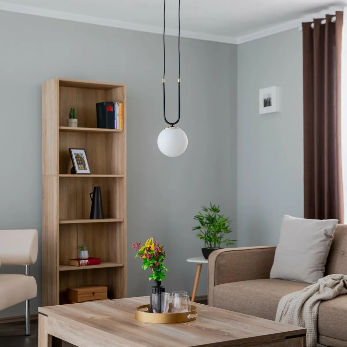 suspension_glam_noireopale_une_lampe_0.webp Discount EMIBIG LIGHTING Suspension Glam, noire/opale, une lampe