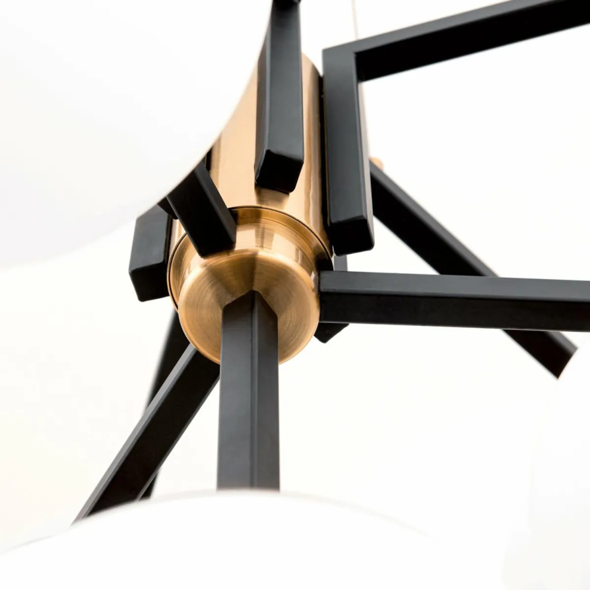 suspension_josephine___lampes_3.webp Discount ORION Suspension Josephine, à 10 lampes