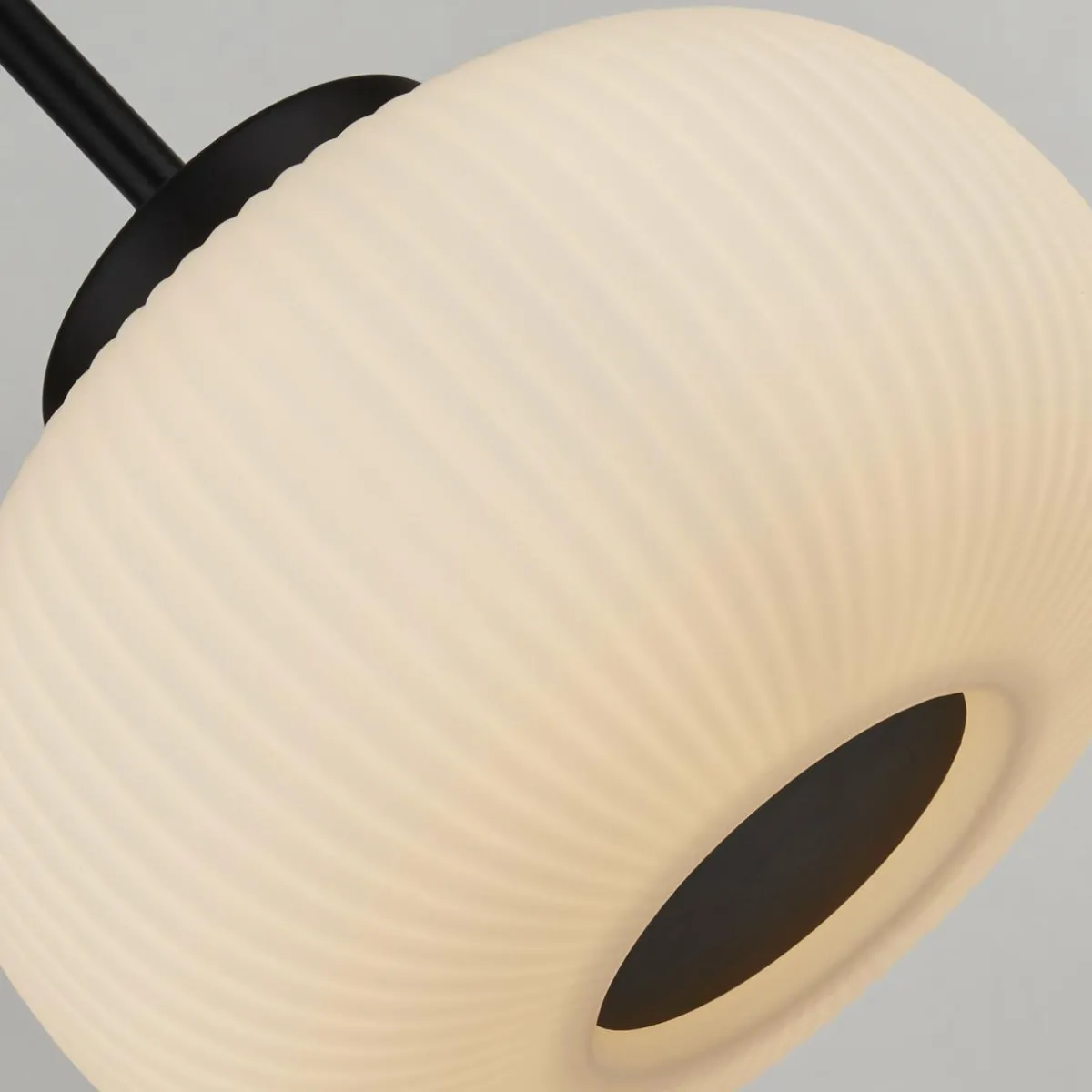 suspension_lumina__trois_lampes_barres_0.webp Best Searchlight Suspension Lumina, à trois lampes, barres