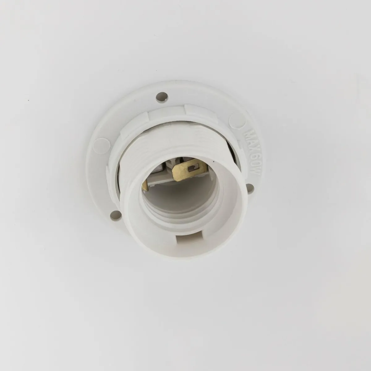 suspension_mara_argente_abatjour_blanc_opale_4.webp Store Lamkur Suspension Mara, argentée, abat-jour blanc opale