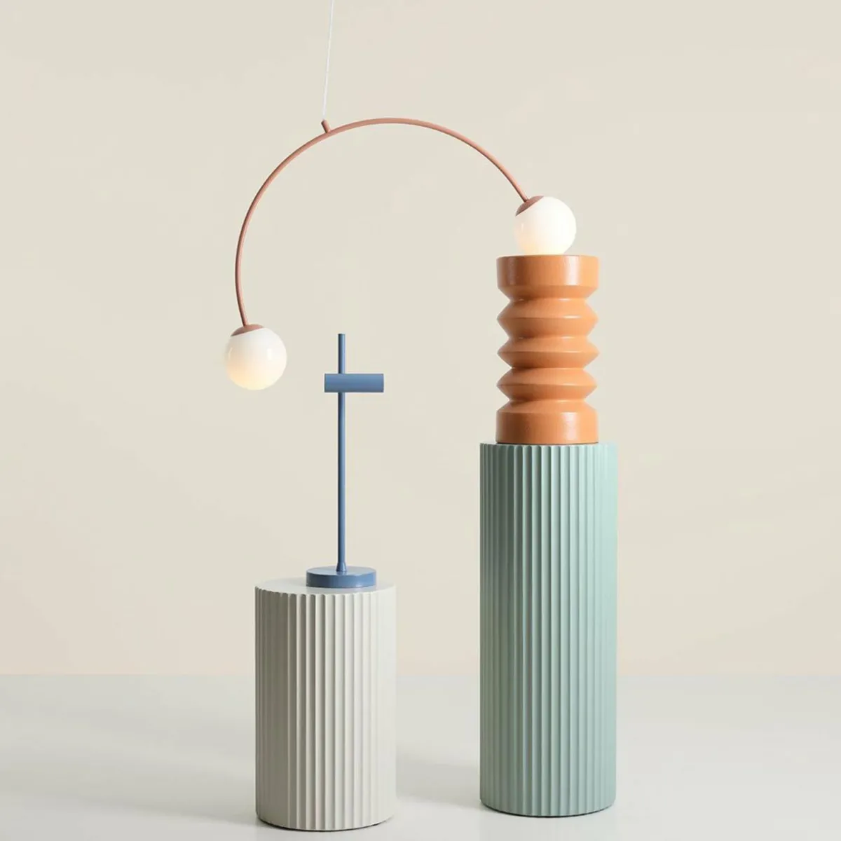 suspension_una__mtal_verre___lampes_rouge_corail_3.webp Flash Sale ALDEX Suspension Una 2, métal, verre, à 2 lampes, rouge corail