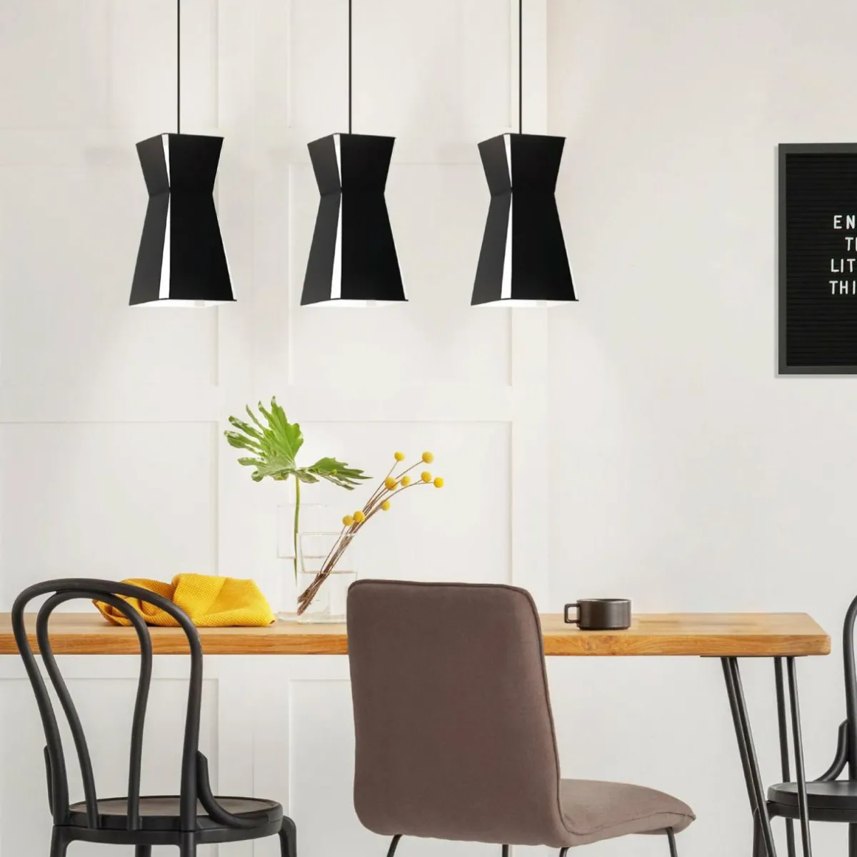 suspension_valecrosia_noire_trois_lampes_0.webp Online EGLO Suspension Valecrosia, noire, trois lampes