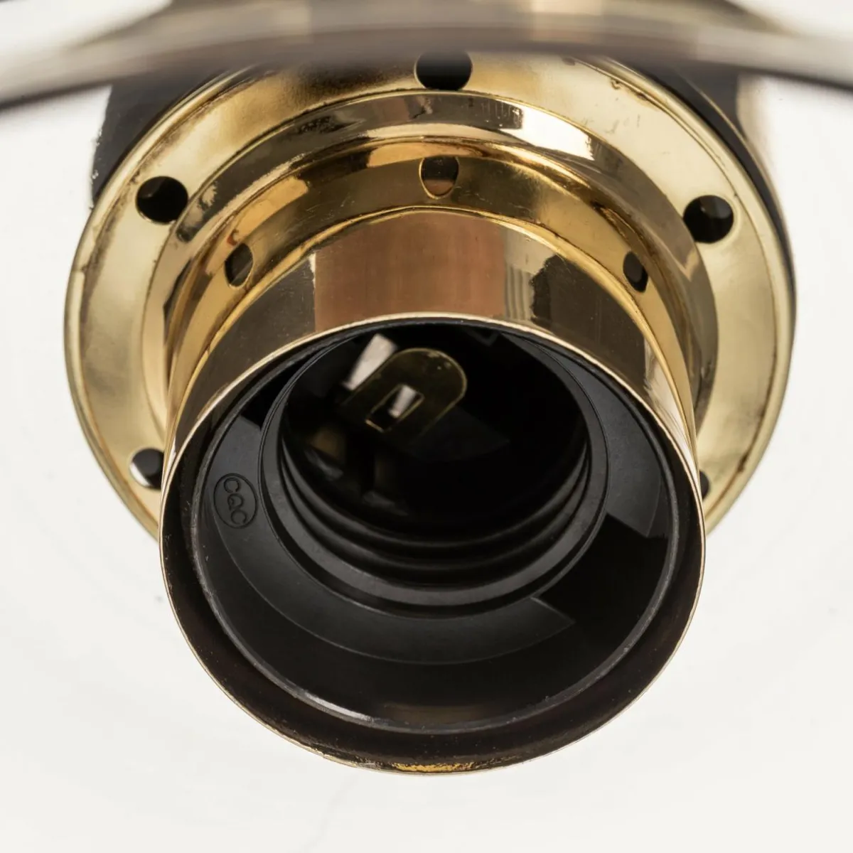 suspension_viva_fumenoirelaiton__lampes_5.webp Outlet Jupiter Suspension Viva, fumée/noire/laiton, 3 lampes